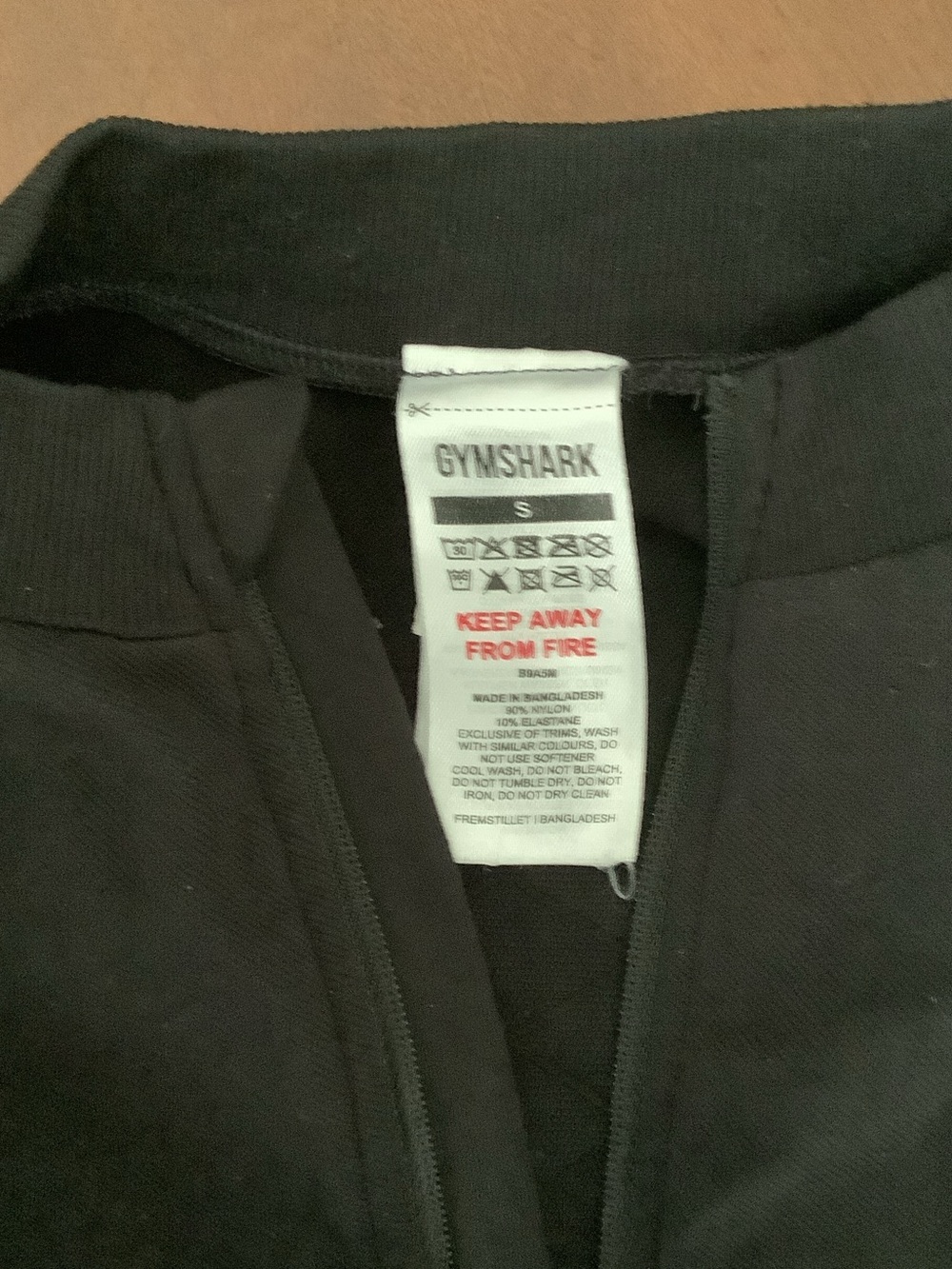 Gymshark Black Zip-Front High-Neck Sports Crop - Picture 4 of 5